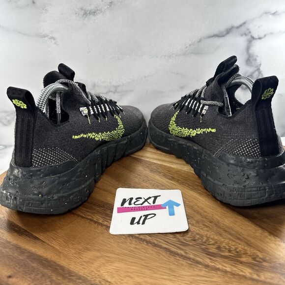 Men’s size 8.5-Nike Space Hippie 01 DJ3056-001 ‘Black Volt’ Flyknit Sneaker main image 6